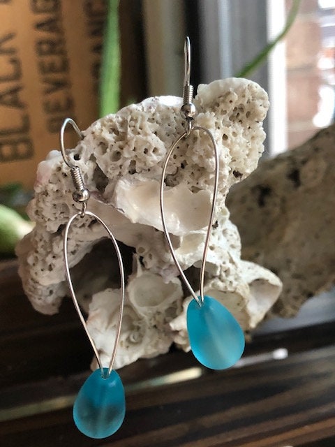 Sea Glass Silver Dangle Earrings