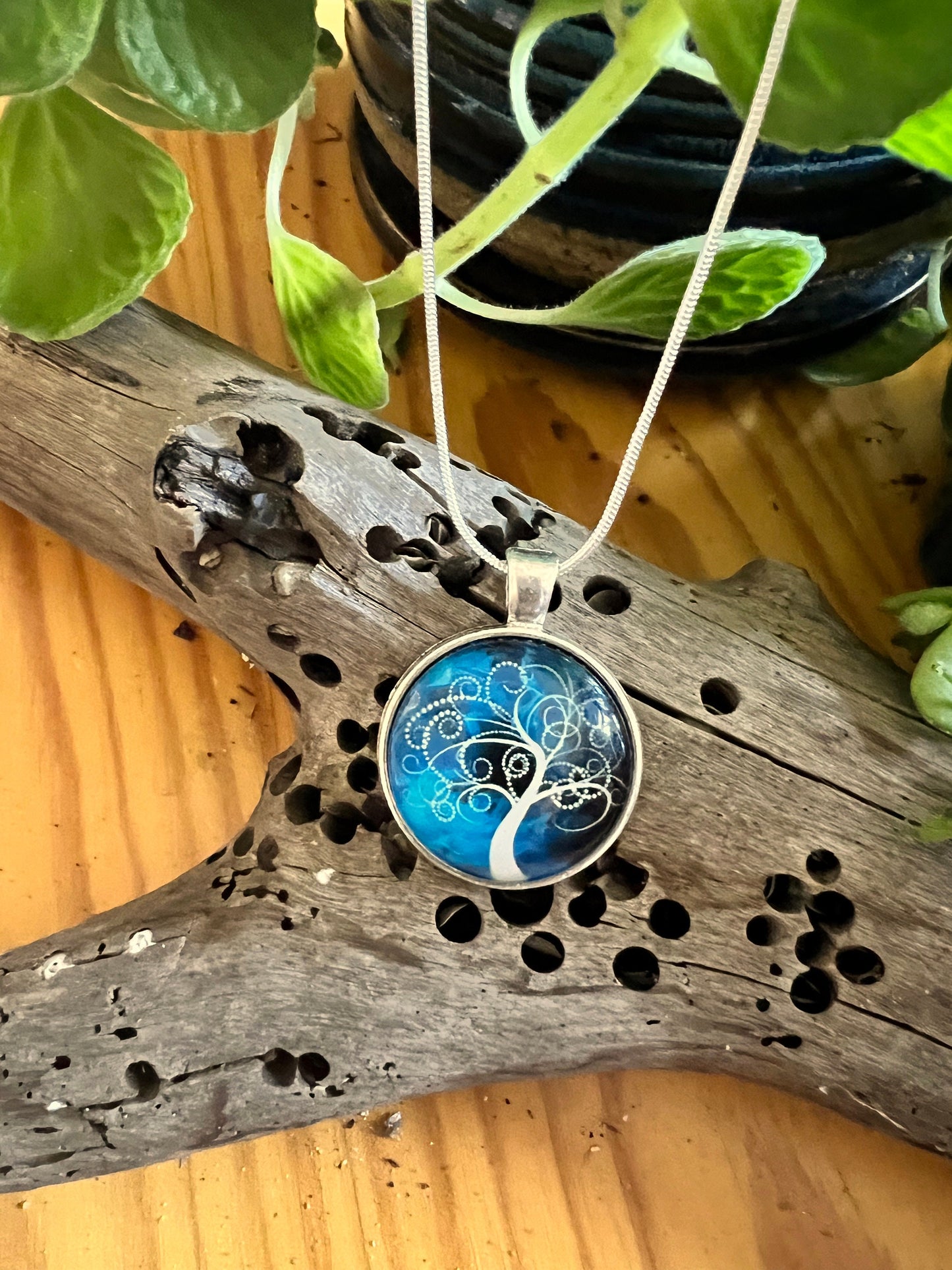 Breezy Blue Pendant (with choice of chain)