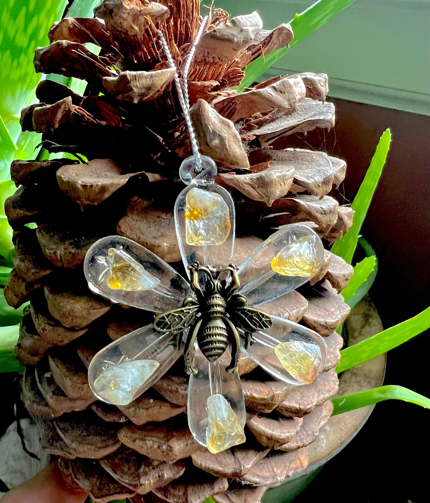 Pollinator Glass Ornament with Citrine Stones