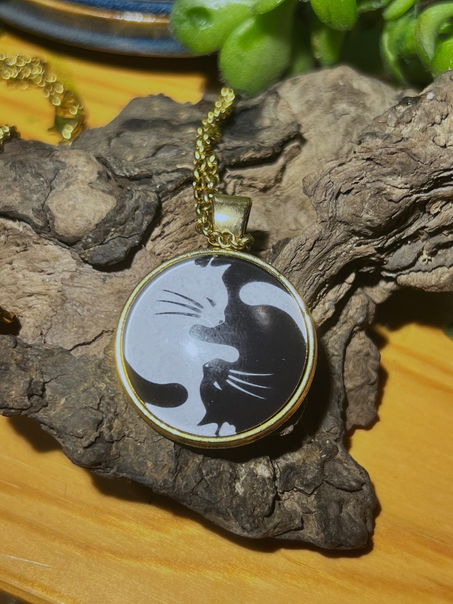 Yin & Yang Cats Necklace (with black cord necklace)