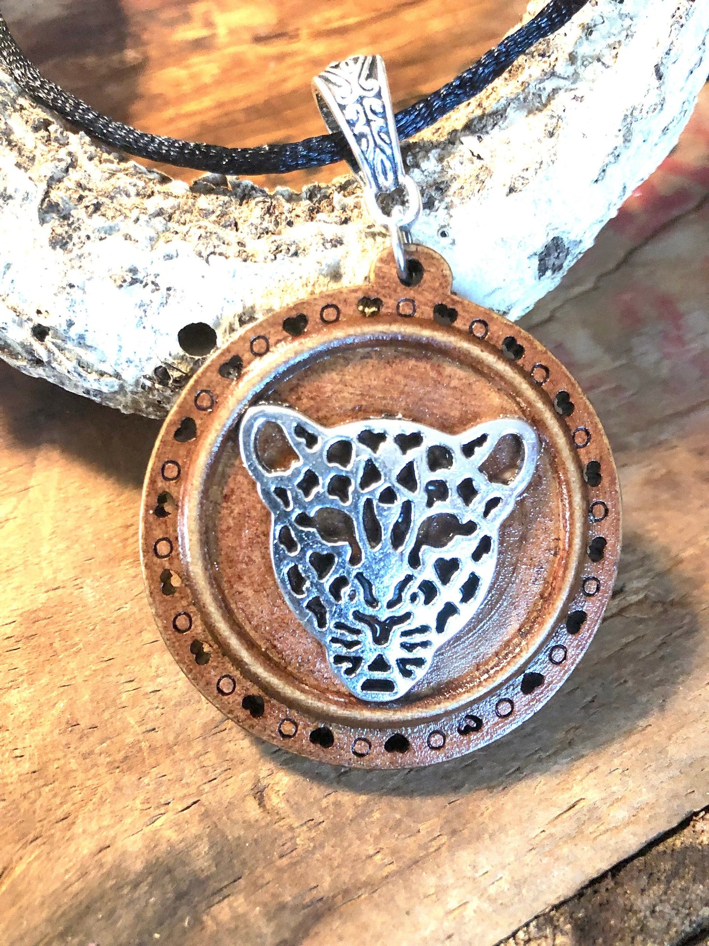 Silver Jaguar Pendant